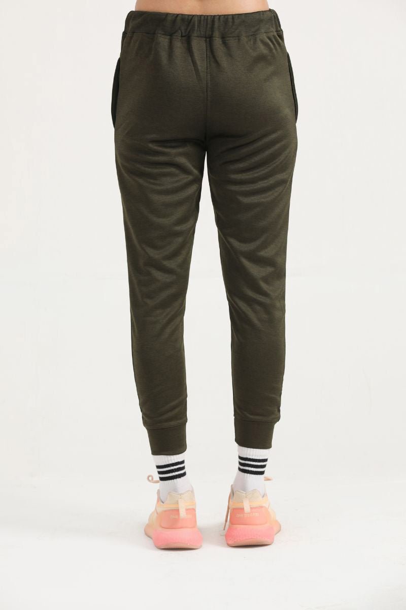 BREEZE JOGGERS - OLIVE GREEN - Luna Active Fit