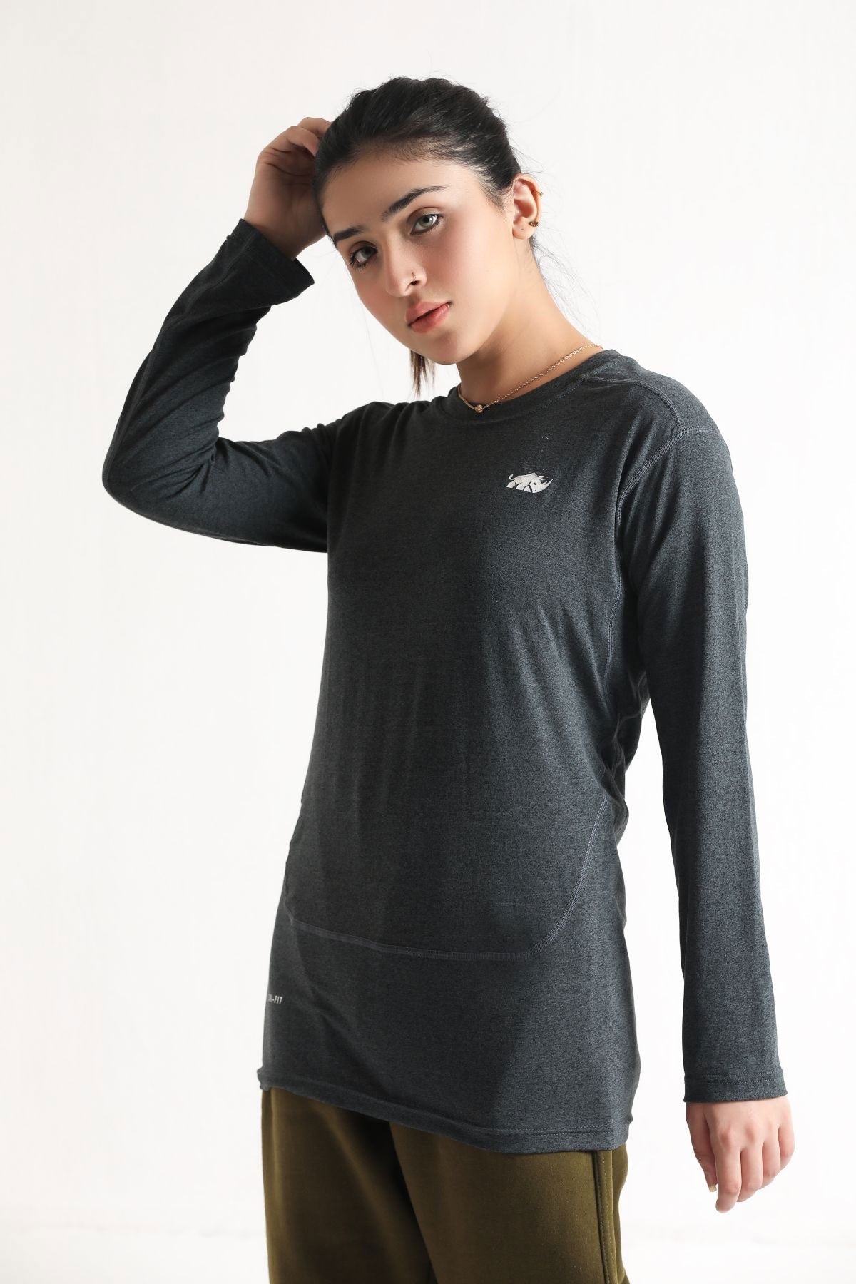 SIGNATURE LONG SLEEVED STRAIGHT CUT TEE - CHARCOAL - Luna Active Fit