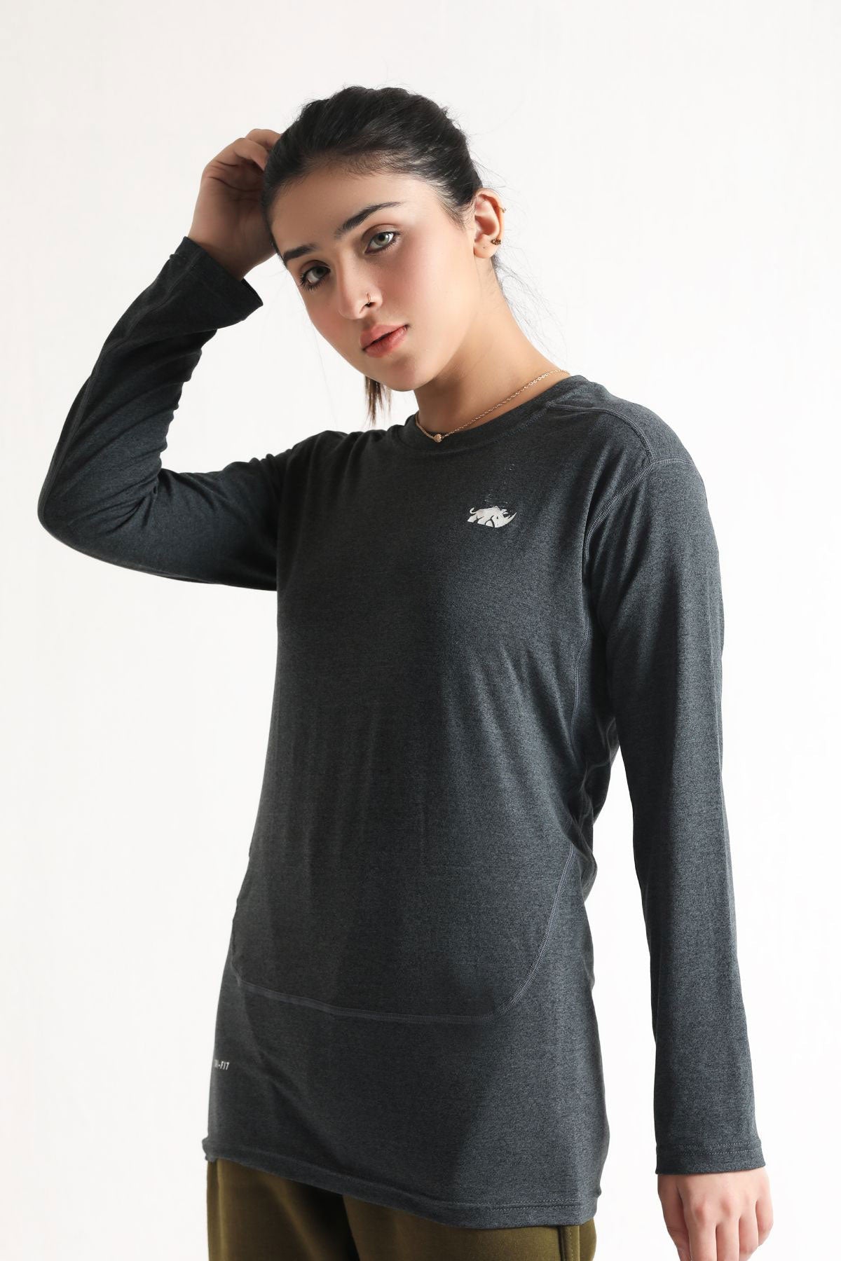 SIGNATURE LONG SLEEVED STRAIGHT CUT TEE - CHARCOAL - Luna Active Fit